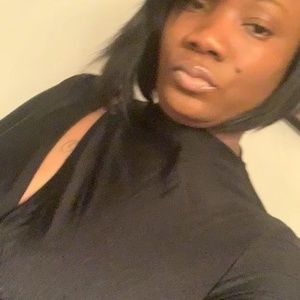 Meet your Posher, Ashaia